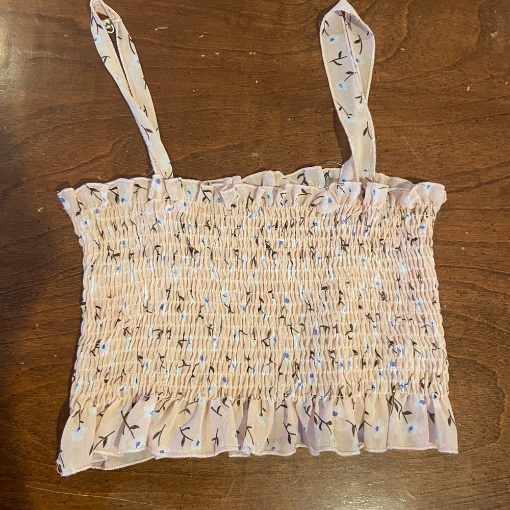 stretchy small tank top never worn